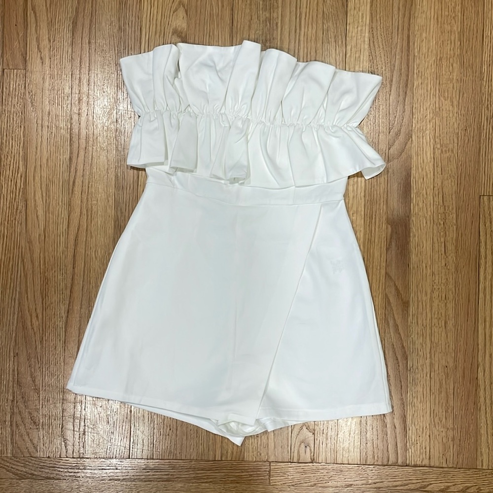 White Ruffle Romper - Picture 2 of 4